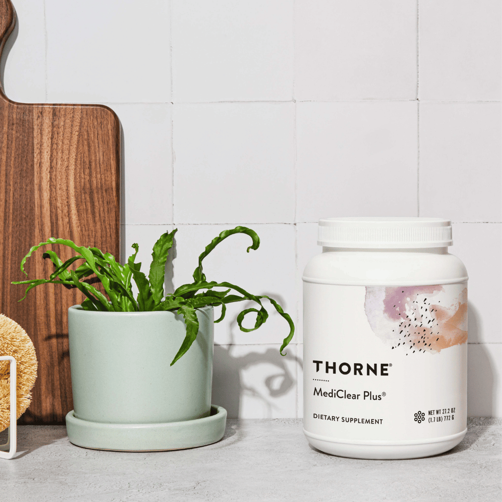 Thorne MediClear Plus by Thorne, vanilla-flavoured nutritional powder, 900 g protein and phytonutrient supplement